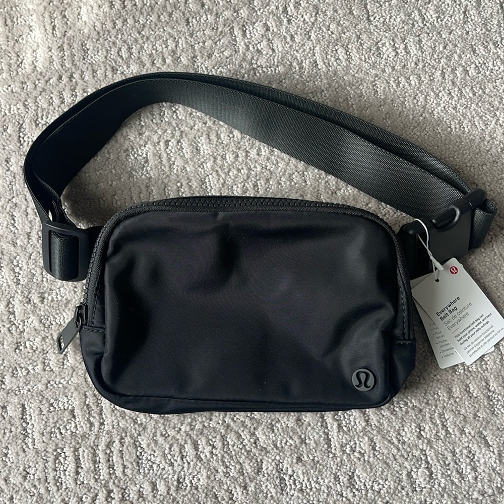 Lululemon belt bag Fanny pack